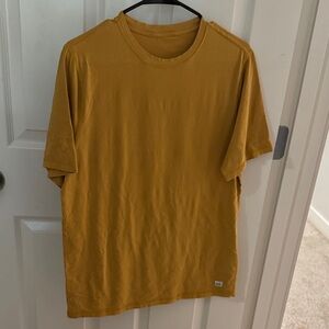 Men's Vuori Tuvalu Tee in Dark Yellow